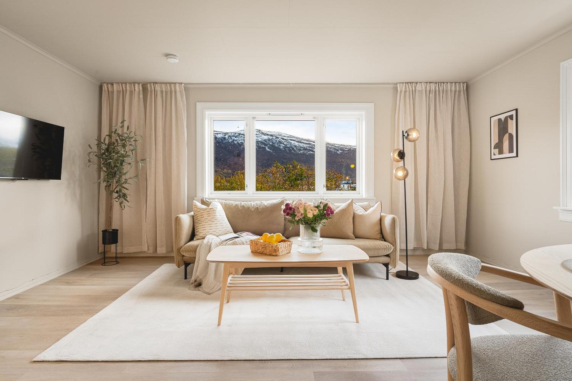 Historical Villa & Green Sanctuary In City Center Tromsø Kültér fotó